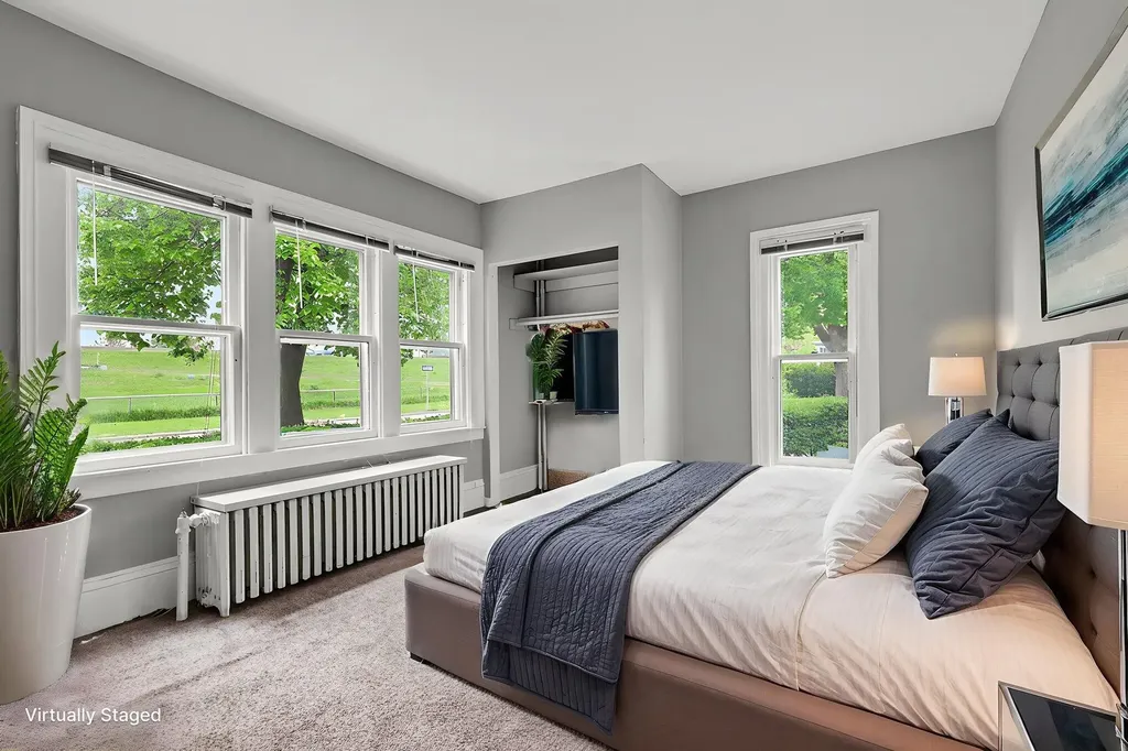 831 Second Street NW Grand Rapids City MI 49504