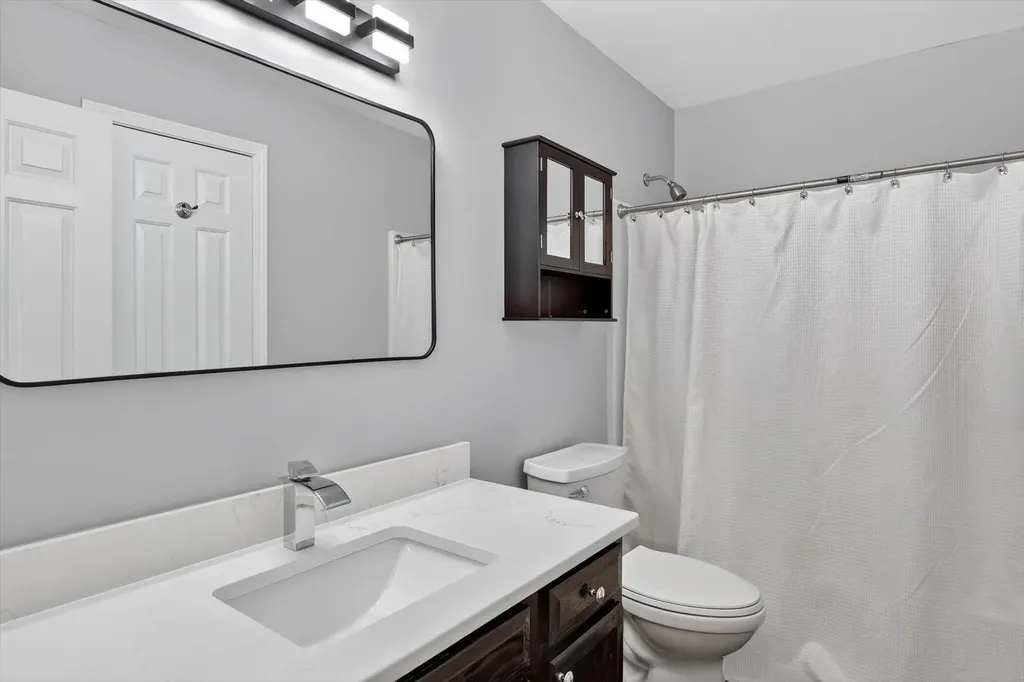 4317 Saturn Drive Dorr Township MI 49323