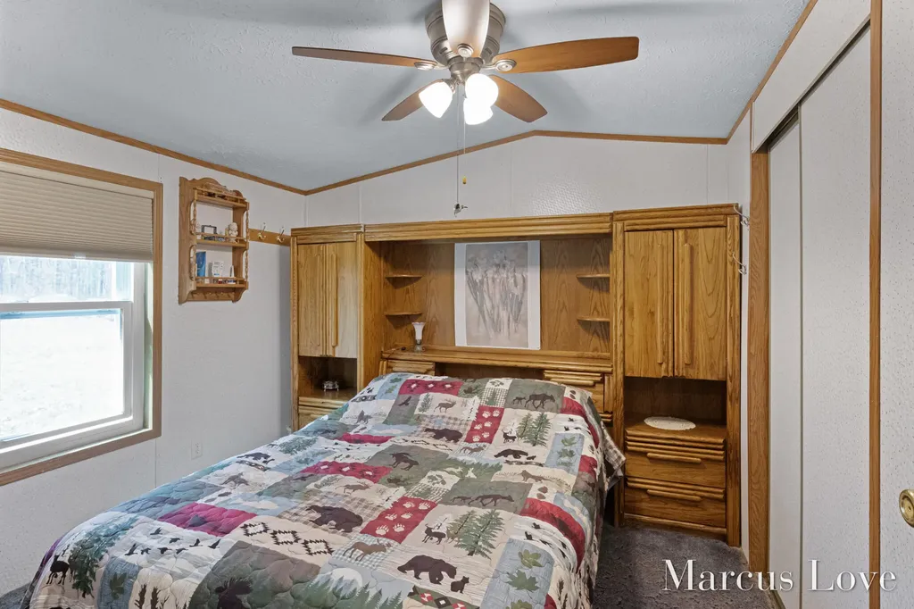 4376 E 24th Street Cherry Valley Township MI 49623