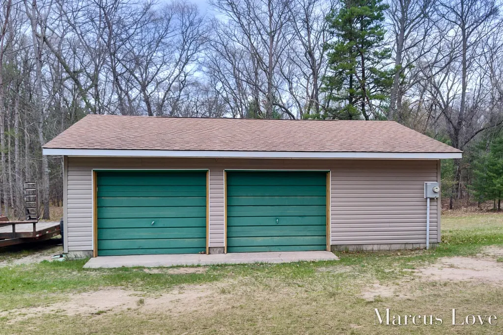 4376 E 24th Street Cherry Valley Township MI 49623