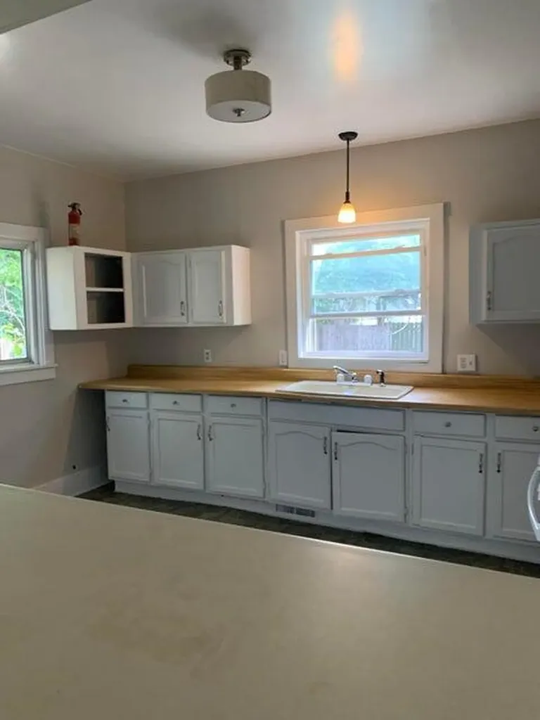 754 Olympia Street SW Grand Rapids City MI 49503