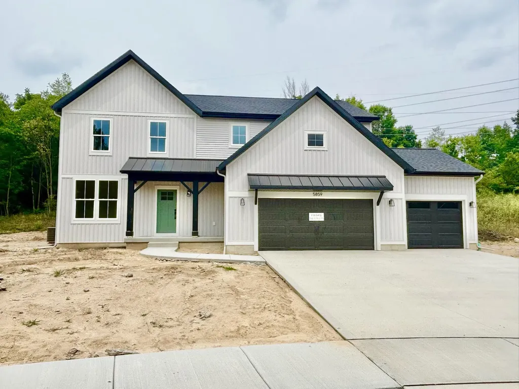 5859 Valley Point Drive SE Caledonia Township MI 49316