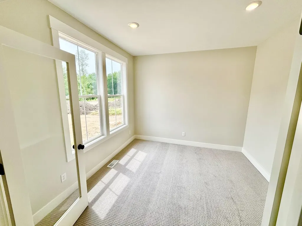 5859 Valley Point Drive SE Caledonia Township MI 49316