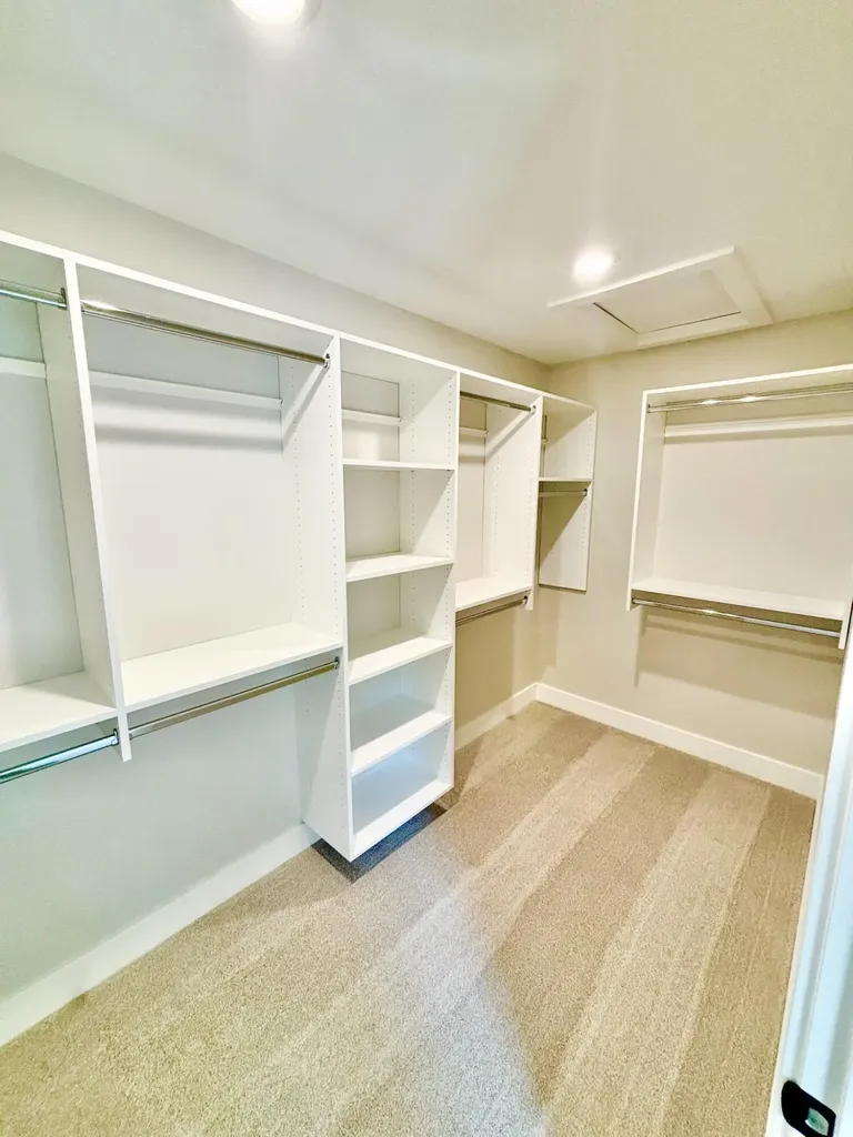 5859 Valley Point Drive SE Caledonia Township MI 49316