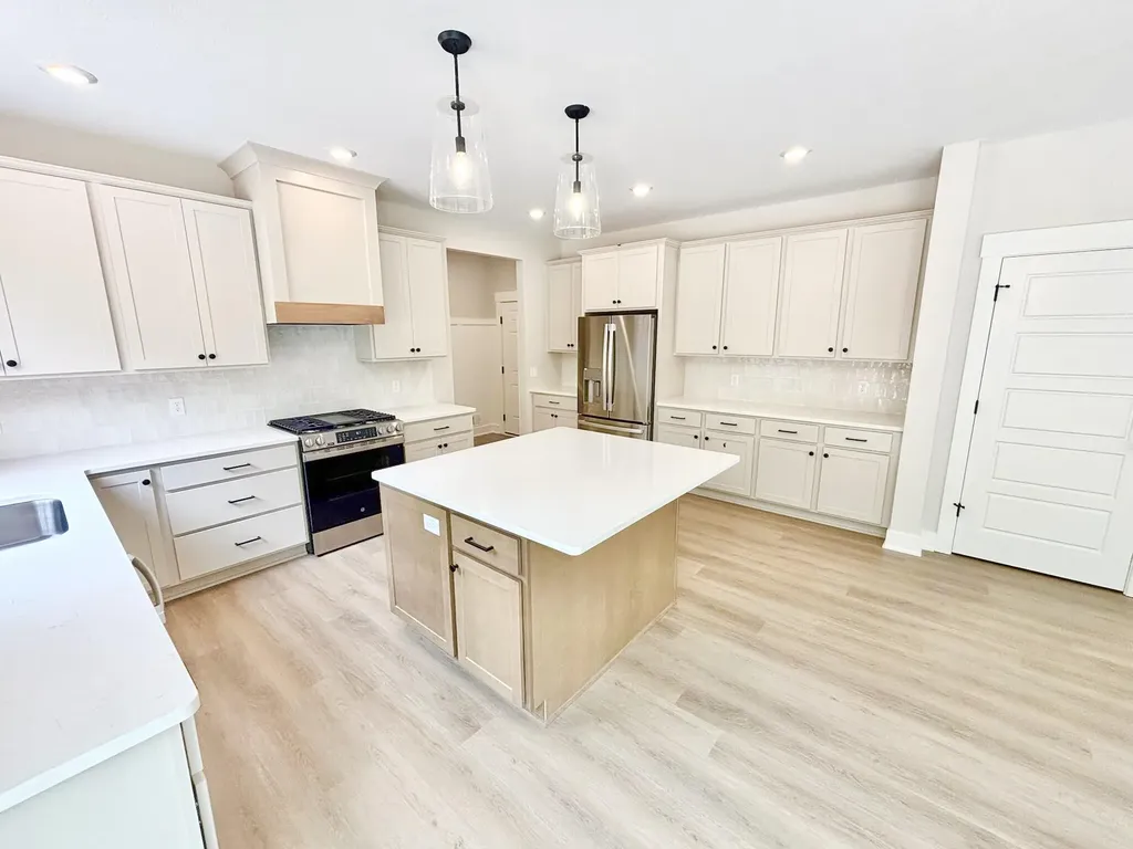 5859 Valley Point Drive SE Caledonia Township MI 49316