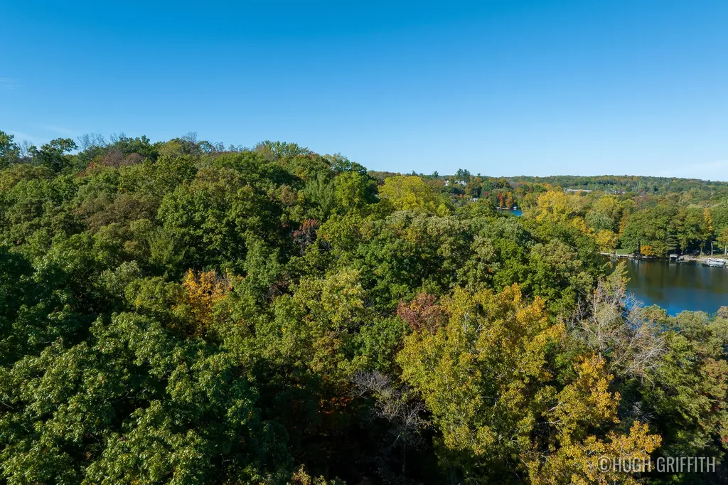 6811 Burger Drive SE Cascade Charter Township MI 49546