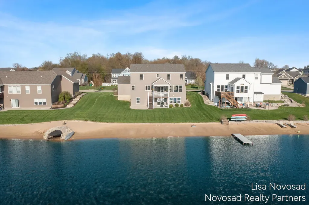 10867 Marsh Avenue Allendale Charter Township MI 49401