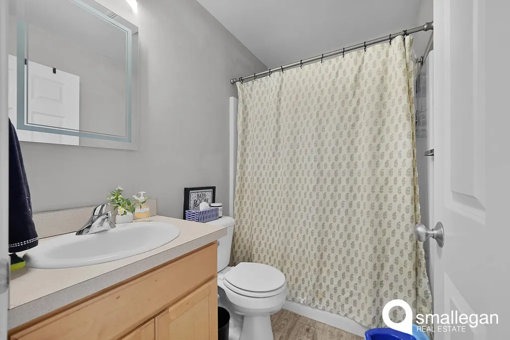 4874 Ausable River Drive Wyoming City MI 49418
