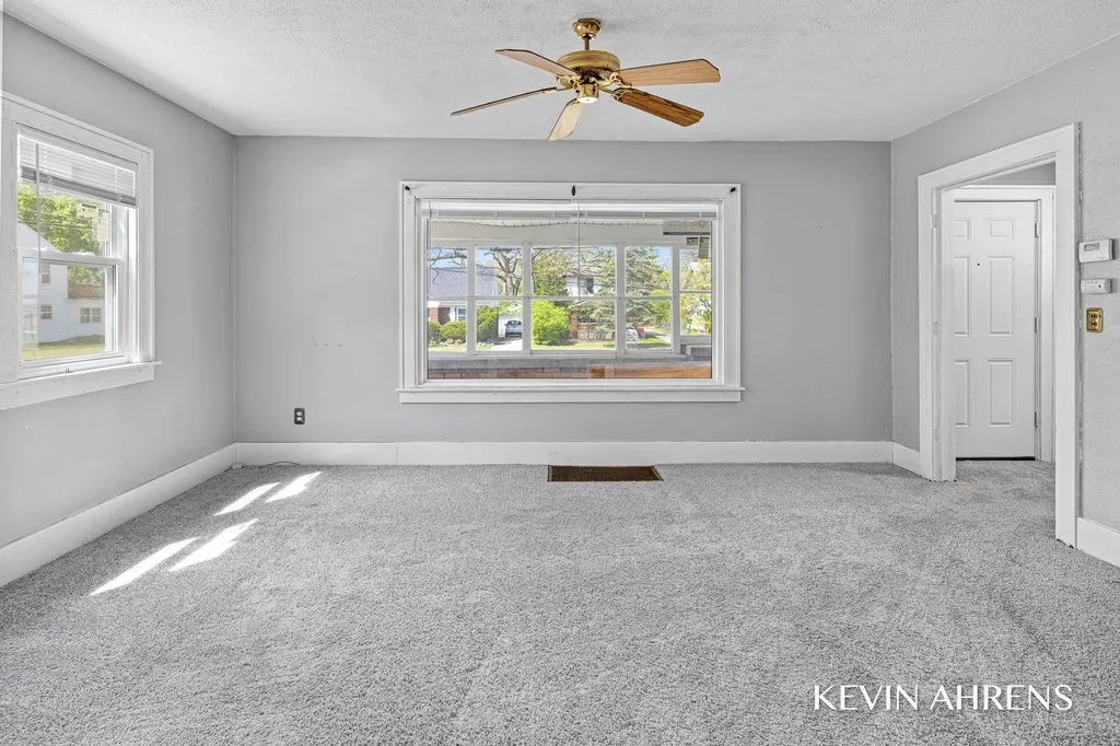 1862 Kalamazoo Avenue SE Grand Rapids City MI 49507