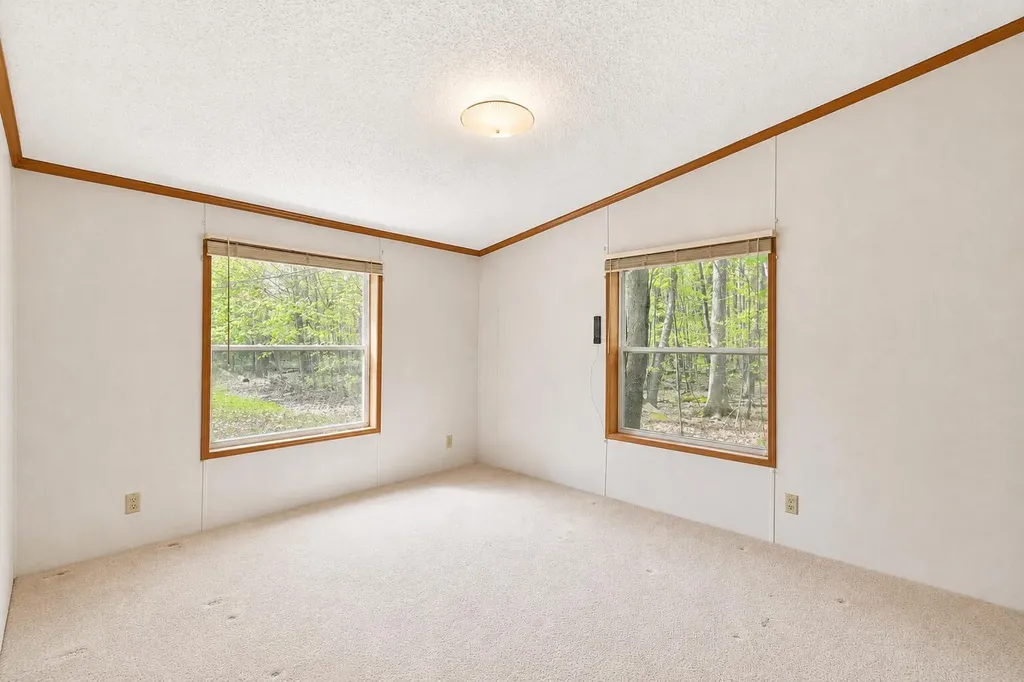 2900 Pointer Drive James Township MI 48609