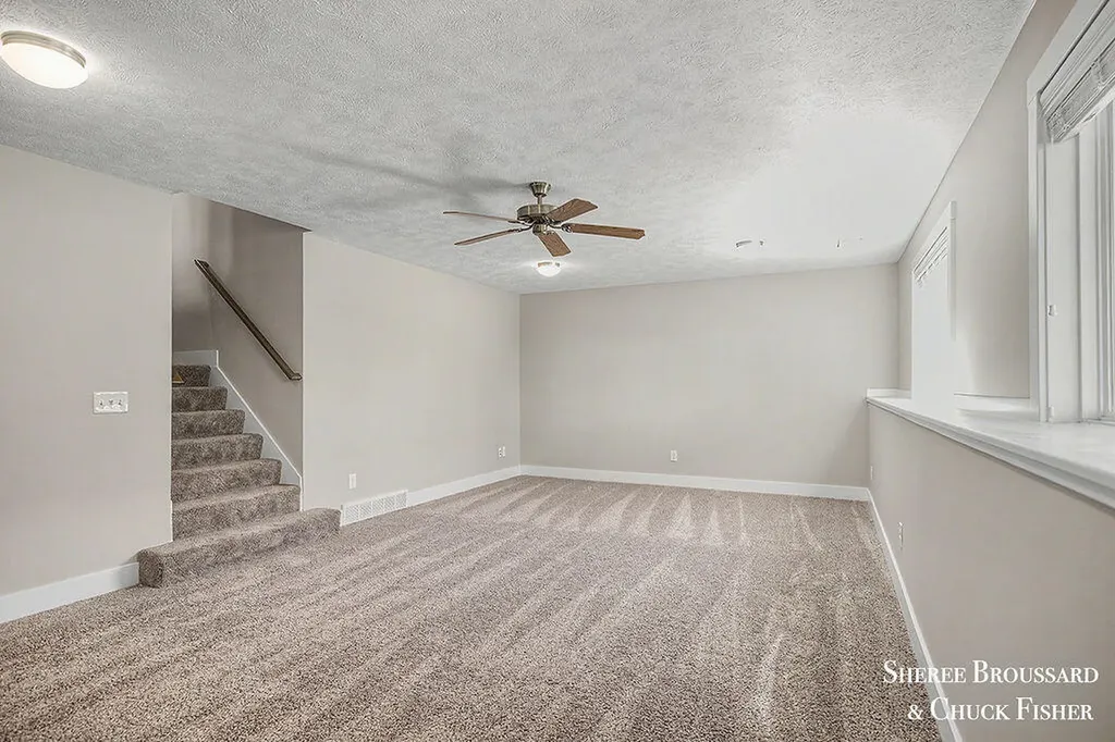 2914 Veld Creek Drive Algoma Township MI 49341