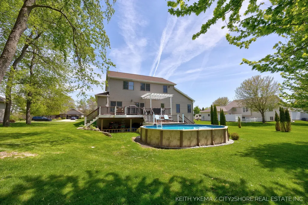 7453 Southwood SW Byron Township MI 49315