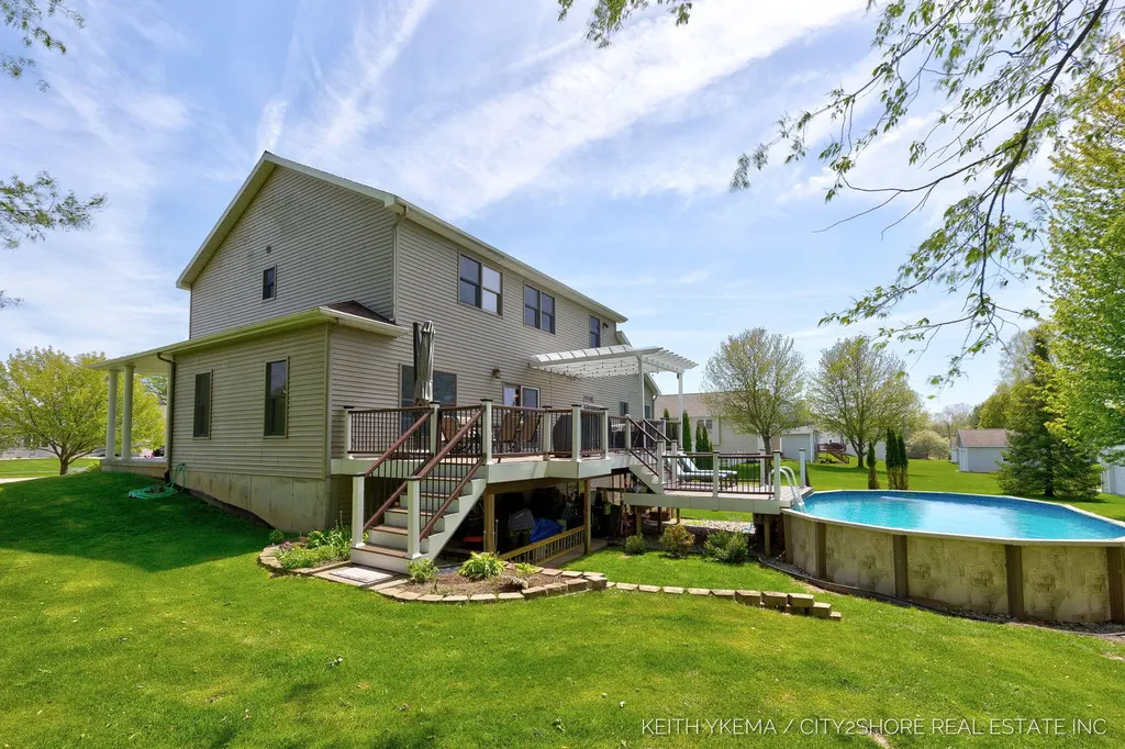 7453 Southwood SW Byron Township MI 49315