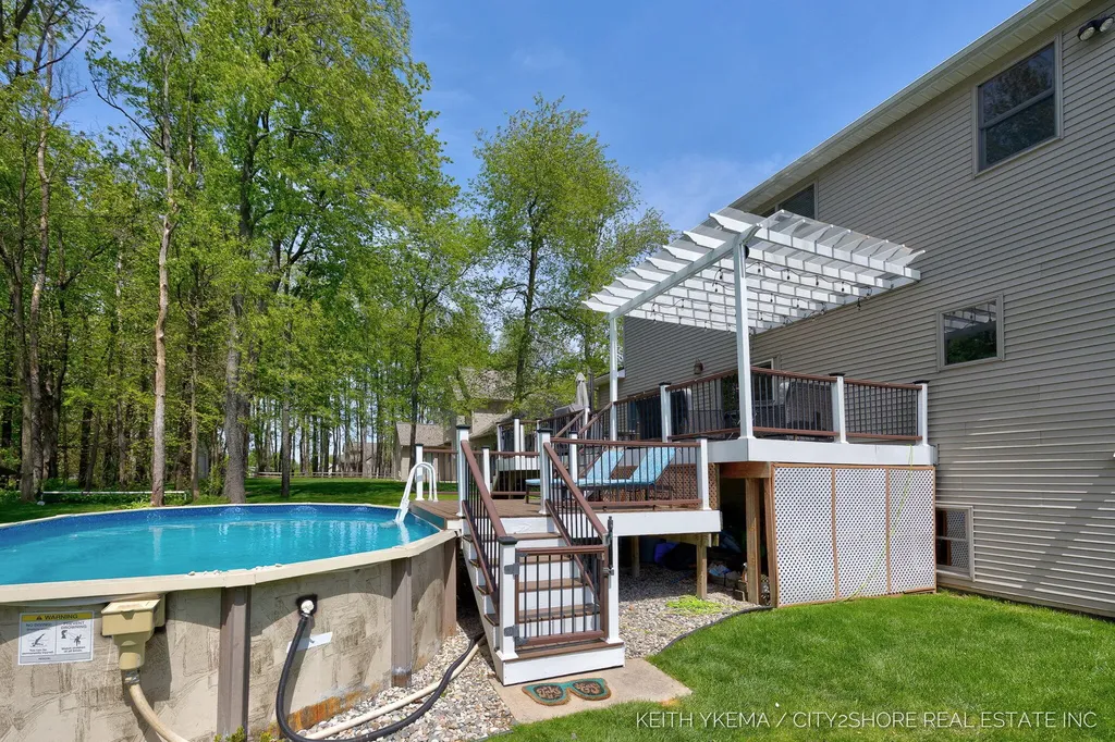 7453 Southwood SW Byron Township MI 49315