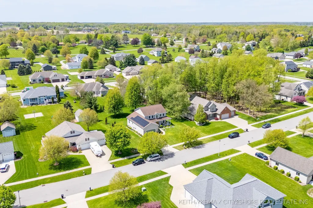 7453 Southwood SW Byron Township MI 49315