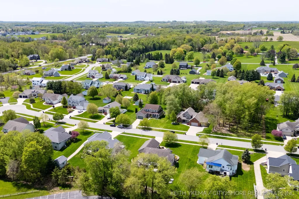 7453 Southwood SW Byron Township MI 49315