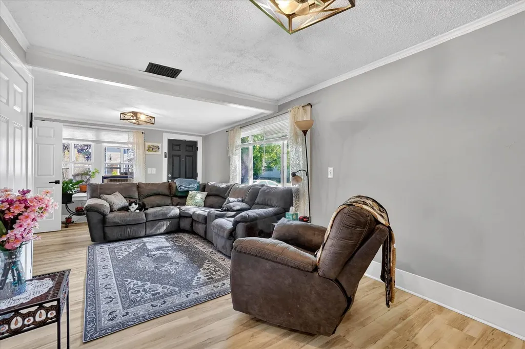 226 Ann Street NE Grand Rapids City MI 49505