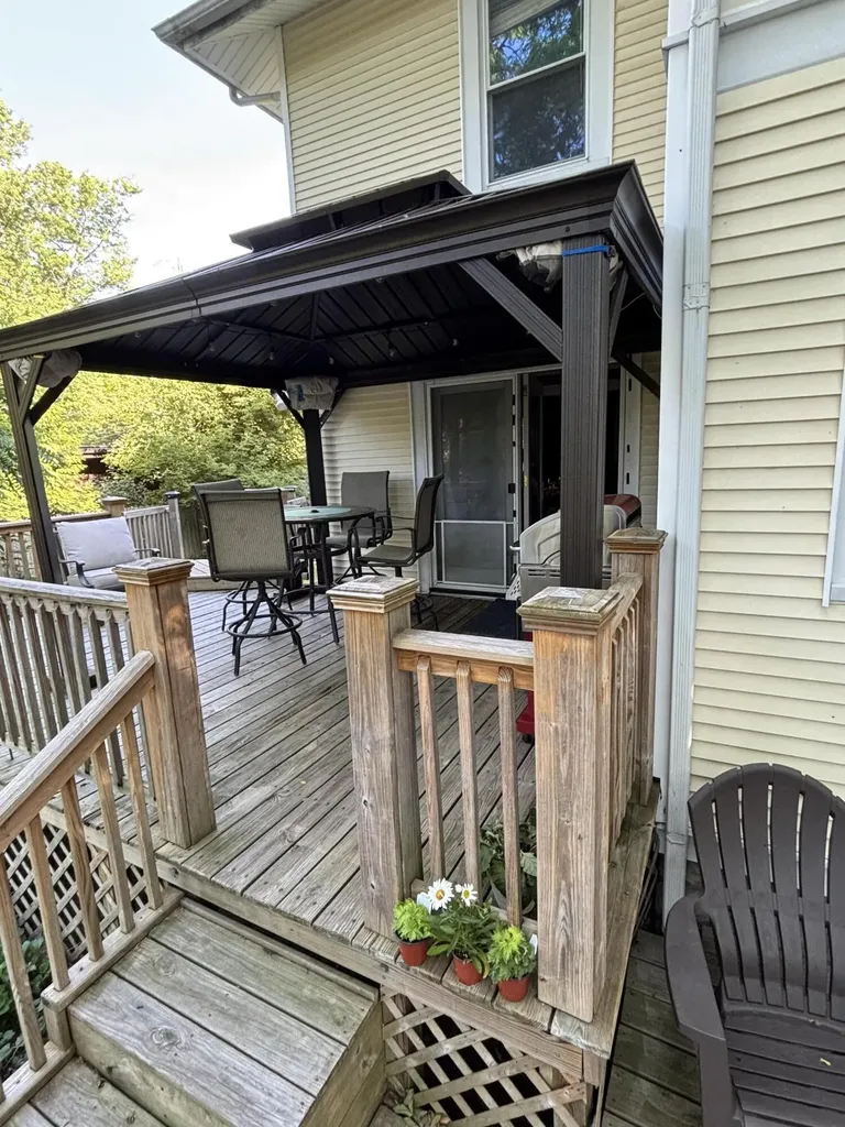 2217 Boston Street SE East Grand Rapids City MI 49506