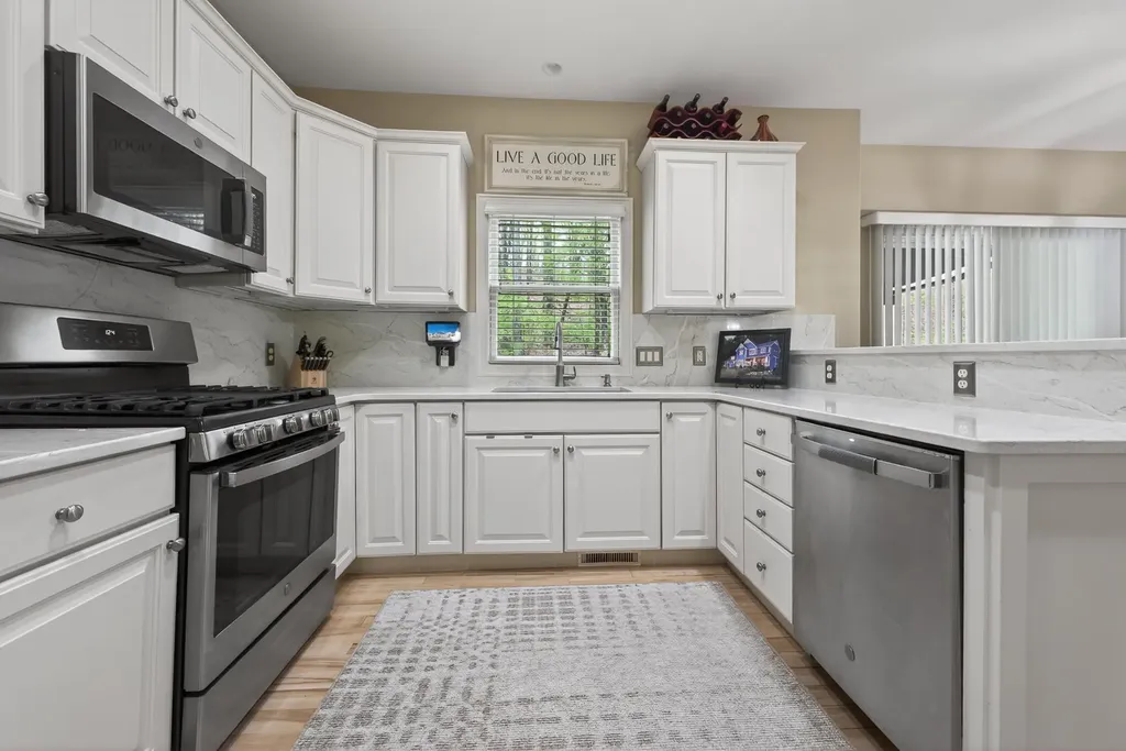 4667 Sundial Drive NE Plainfield Charter Township MI 49525