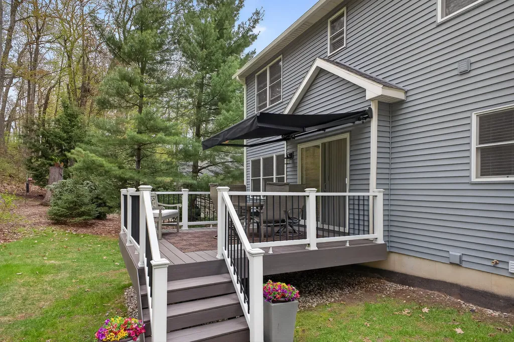 4667 Sundial Drive NE Plainfield Charter Township MI 49525