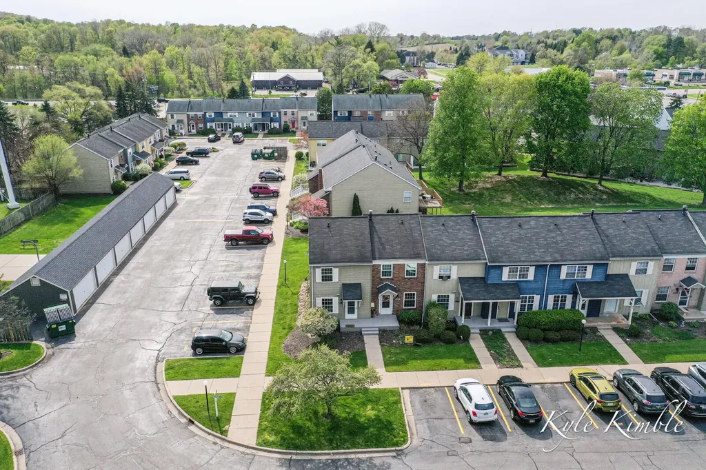4569 Moffett Road NW Alpine Township MI 49321
