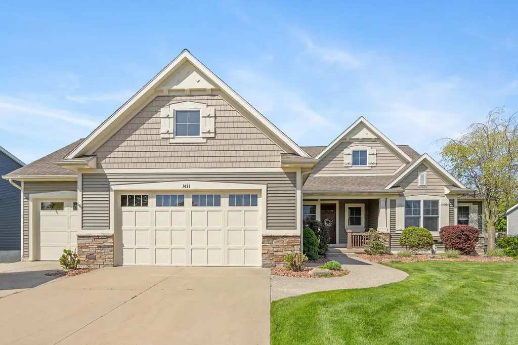 7491 Augusta Lane Georgetown Charter Township MI 49426
