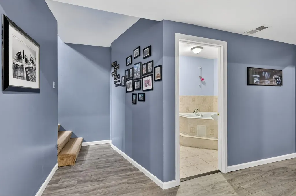 1105 Hazen Street SE Grand Rapids City MI 49507