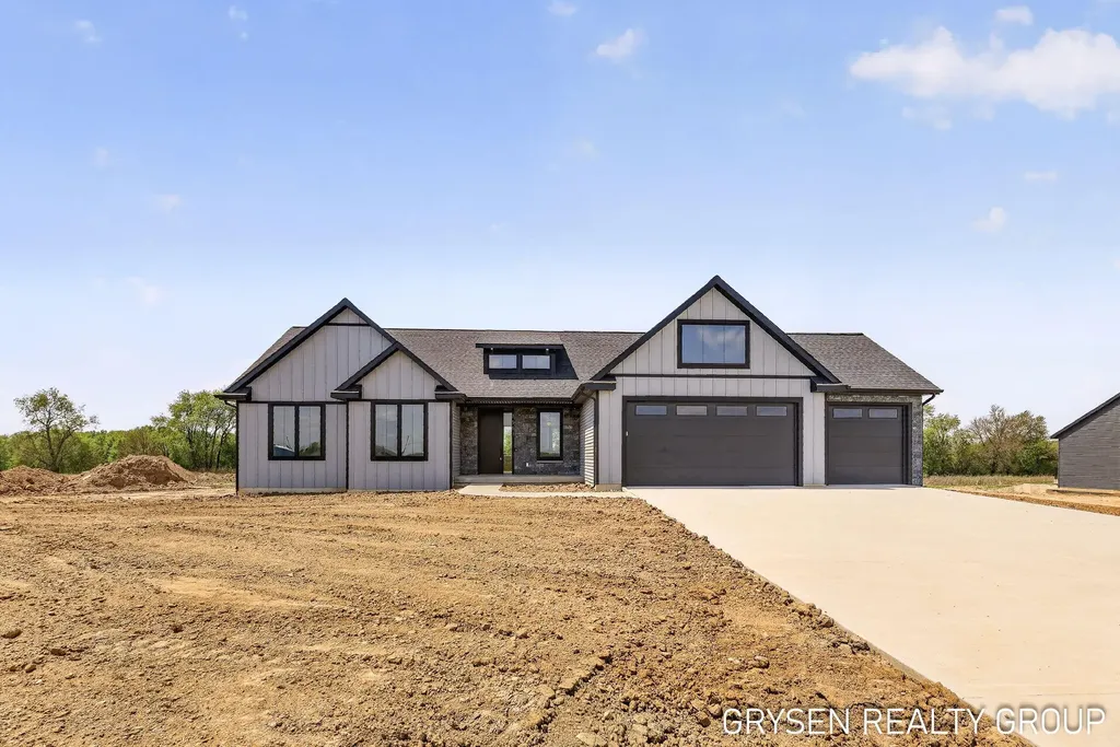 8561 Bosque Drive SE Caledonia Township MI 49316
