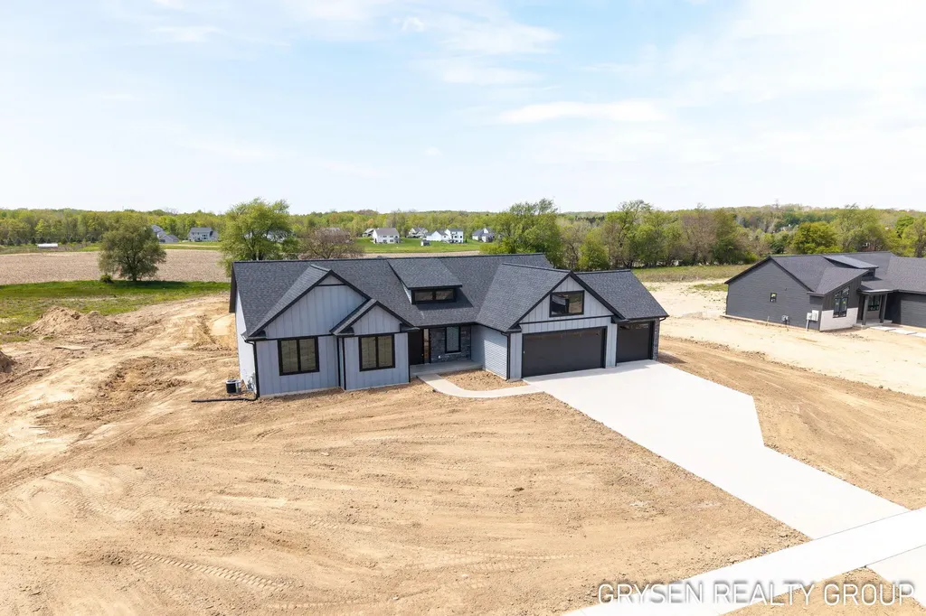 8561 Bosque Drive SE Caledonia Township MI 49316