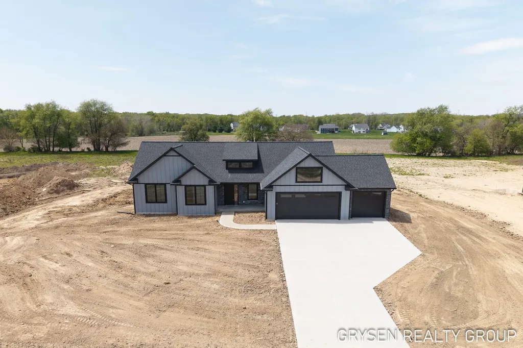 8561 Bosque Drive SE Caledonia Township MI 49316