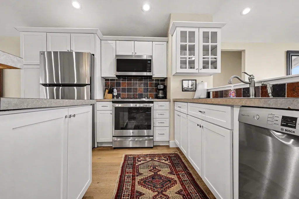 14651 Mercury Drive Grand Haven Charter Township MI 49417