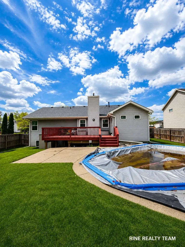 1121 Durango Drive Delta Charter Township MI 48917