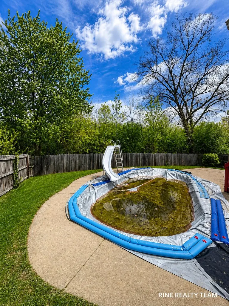 1121 Durango Drive Delta Charter Township MI 48917