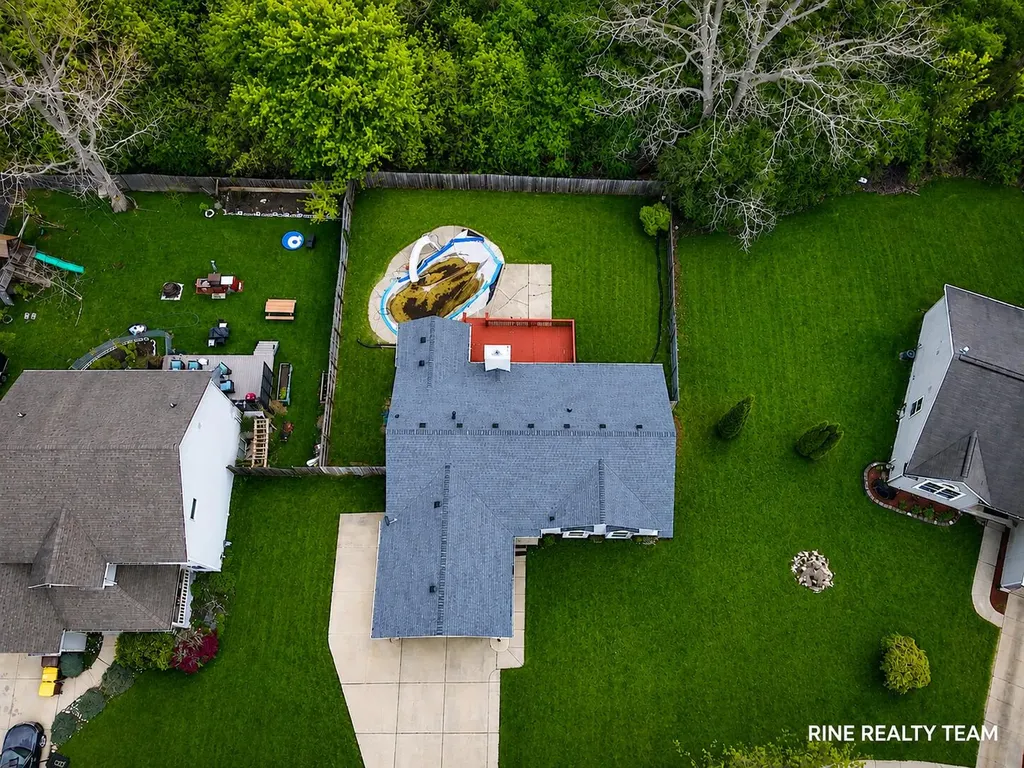 1121 Durango Drive Delta Charter Township MI 48917