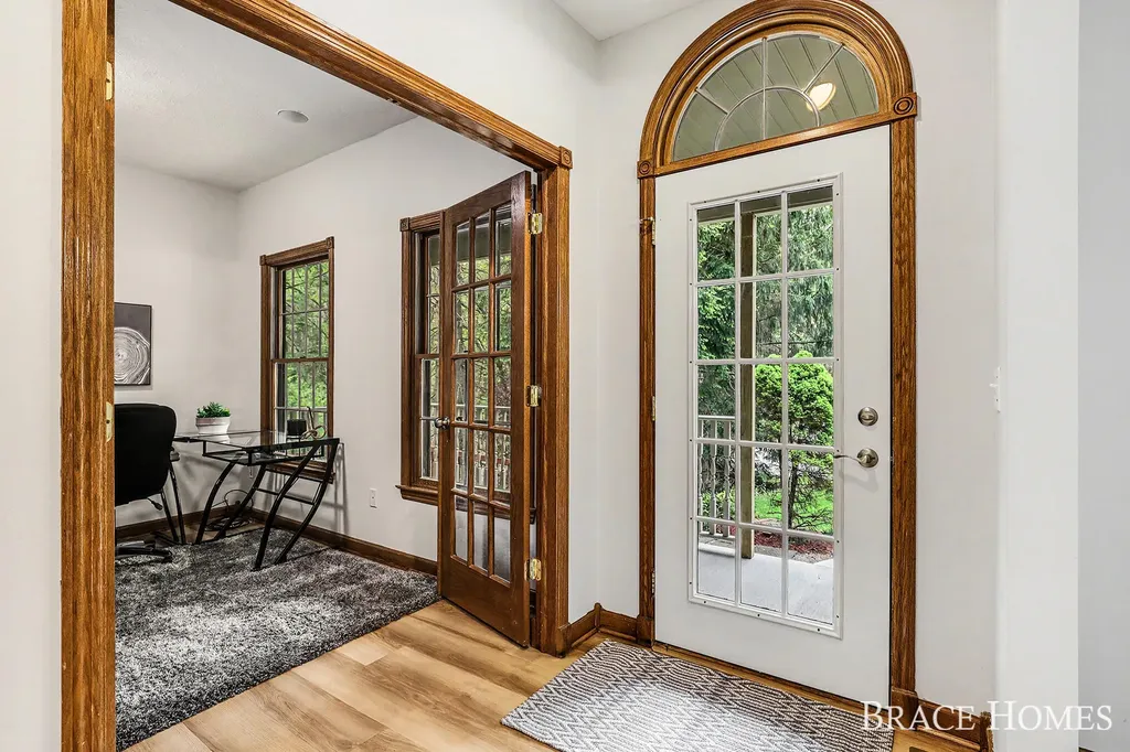 2155 Timber Valley Drive NE Grand Rapids Charter Township MI 49525