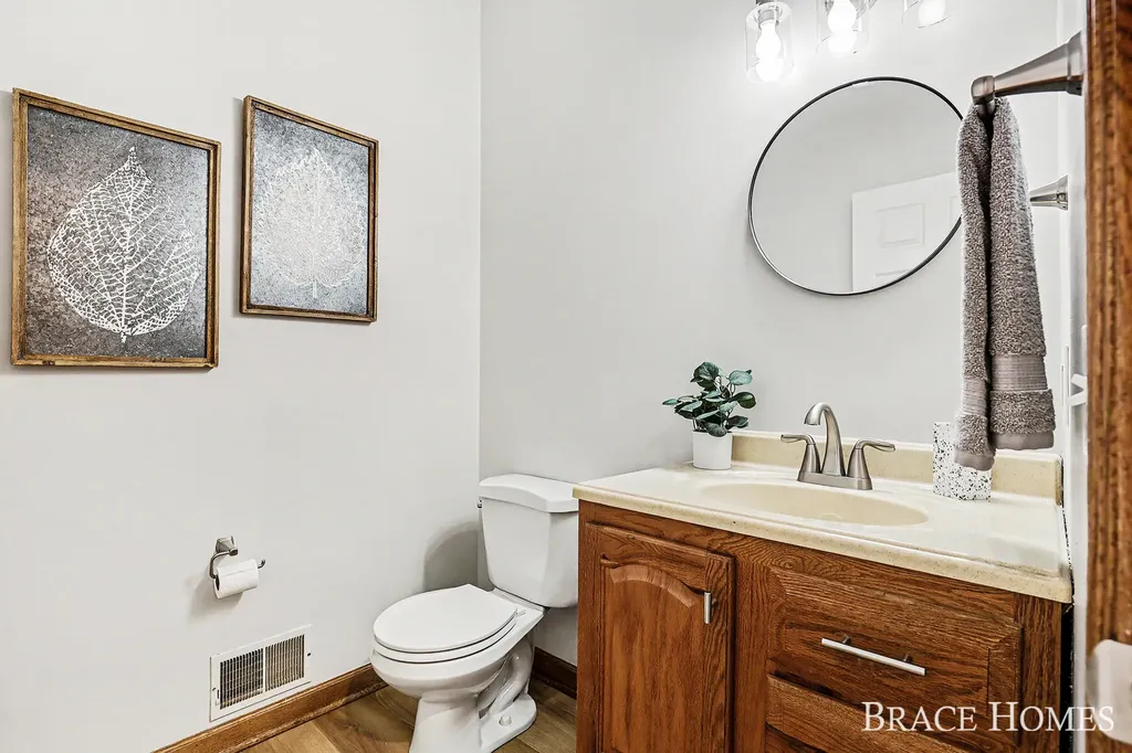 2155 Timber Valley Drive NE Grand Rapids Charter Township MI 49525