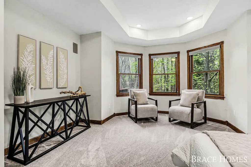 2155 Timber Valley Drive NE Grand Rapids Charter Township MI 49525