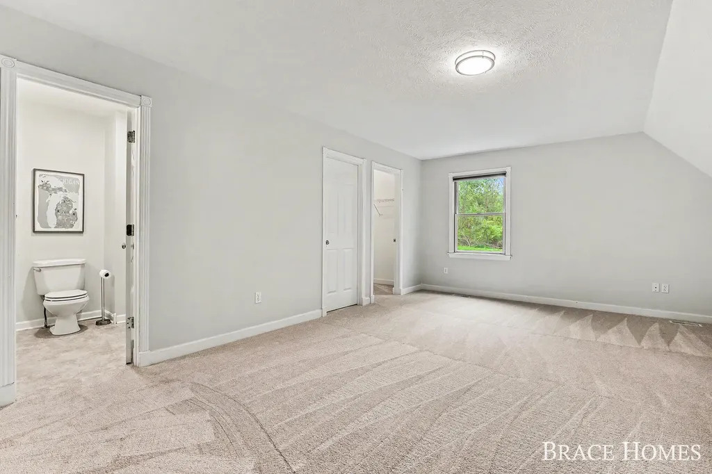 2155 Timber Valley Drive NE Grand Rapids Charter Township MI 49525