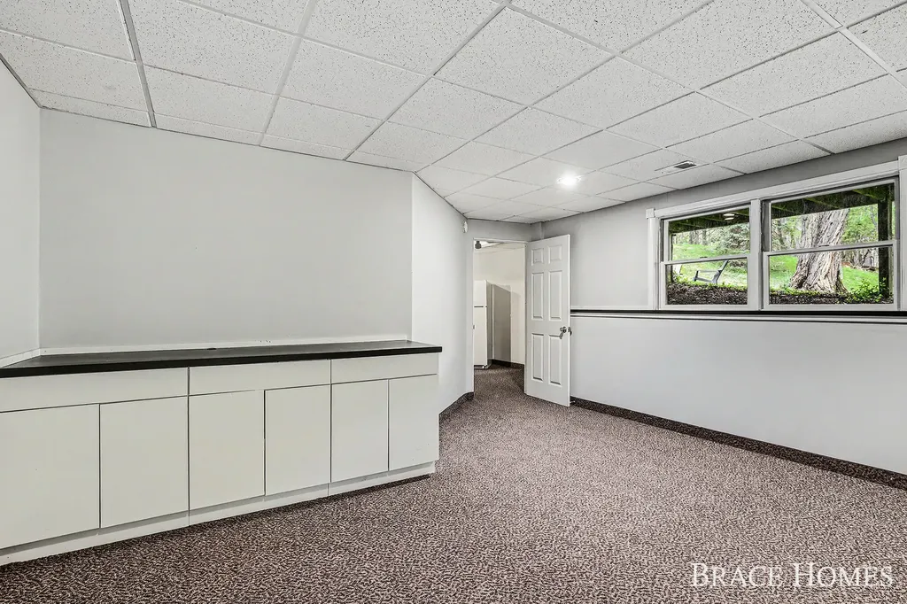 2155 Timber Valley Drive NE Grand Rapids Charter Township MI 49525
