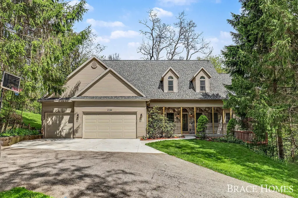 2155 Timber Valley Drive NE Grand Rapids Charter Township MI 49525
