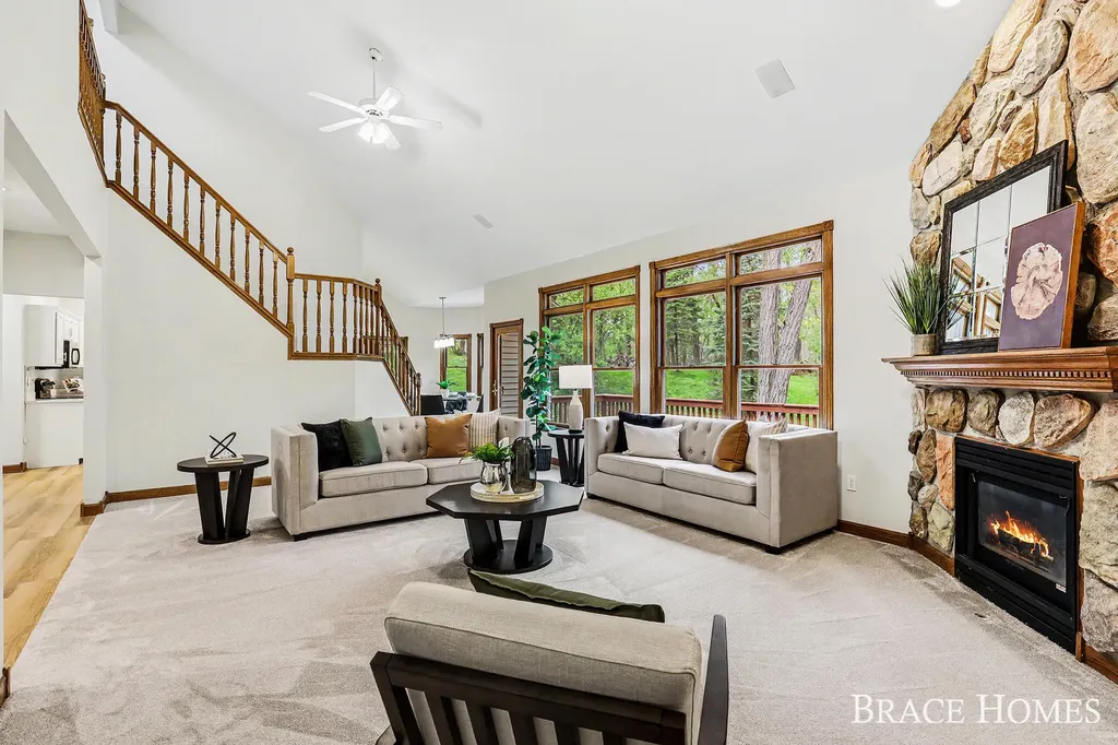 2155 Timber Valley Drive NE Grand Rapids Charter Township MI 49525