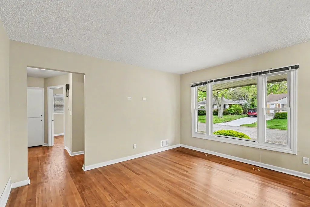 2421 Barstow Road Lansing City MI 48906