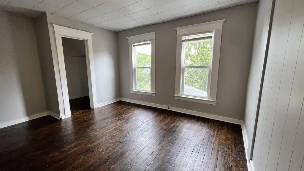 1831 Francis Avenue SE Grand Rapids City MI 49507