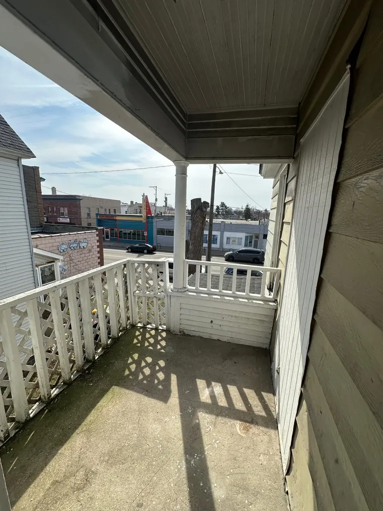 23 Burton Street SW Grand Rapids City MI 49507