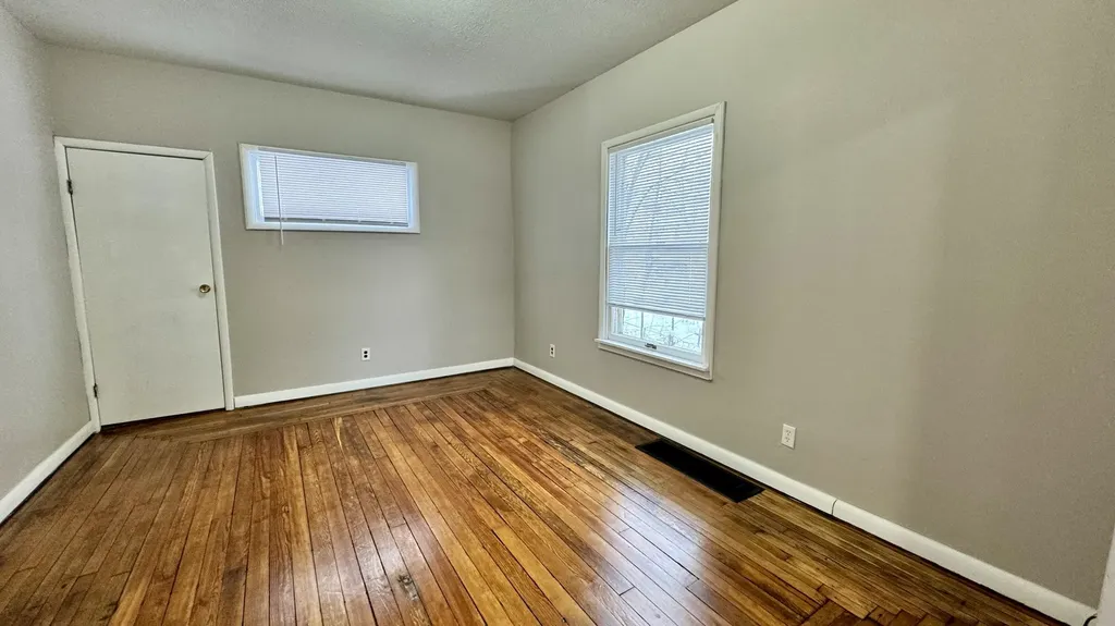 843 Prince Street SE Grand Rapids City MI 49507