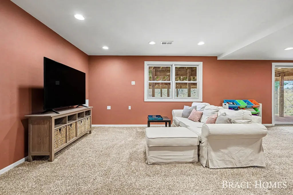 2793 Cascade Springs Drive SE Cascade Charter Township MI 49546