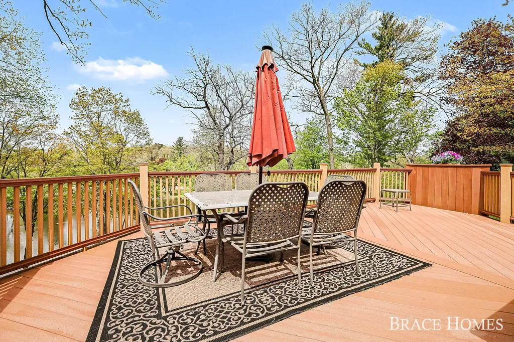2793 Cascade Springs Drive SE Cascade Charter Township MI 49546