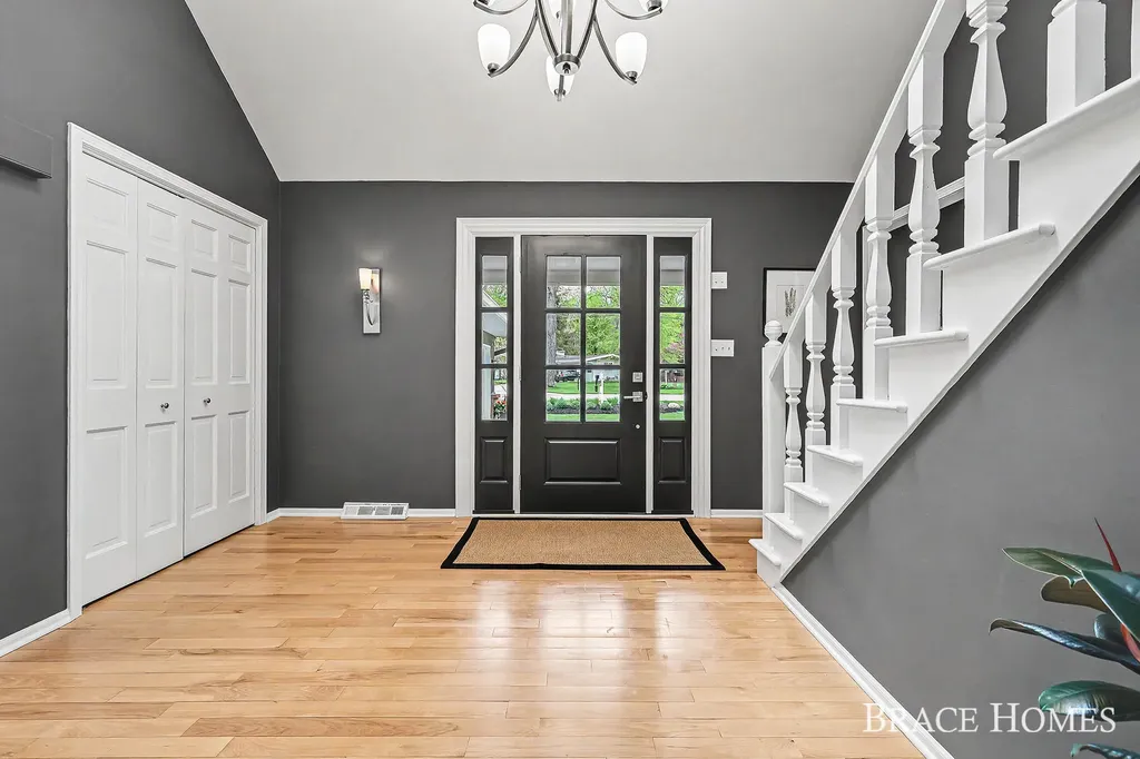 2793 Cascade Springs Drive SE Cascade Charter Township MI 49546