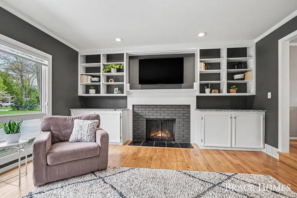 2793 Cascade Springs Drive SE Cascade Charter Township MI 49546