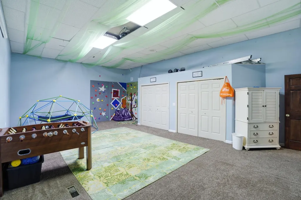 127 W Bridge Street Plainwell City MI 49080